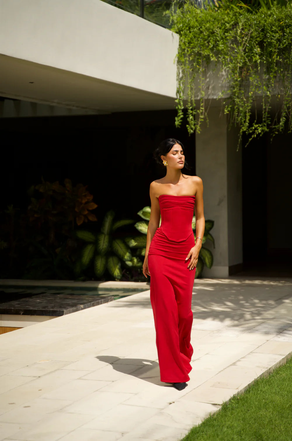 HNTR The Label Louie Gown Wine